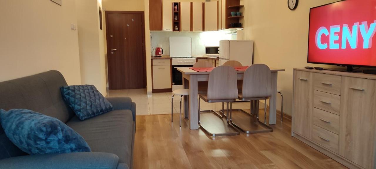 Top Apartamenty Centrum - Metro Rondo Onz Варшава Екстериор снимка