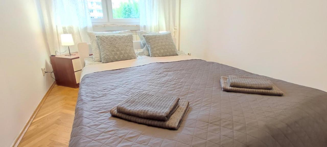 Top Apartamenty Centrum - Metro Rondo Onz Варшава Екстериор снимка
