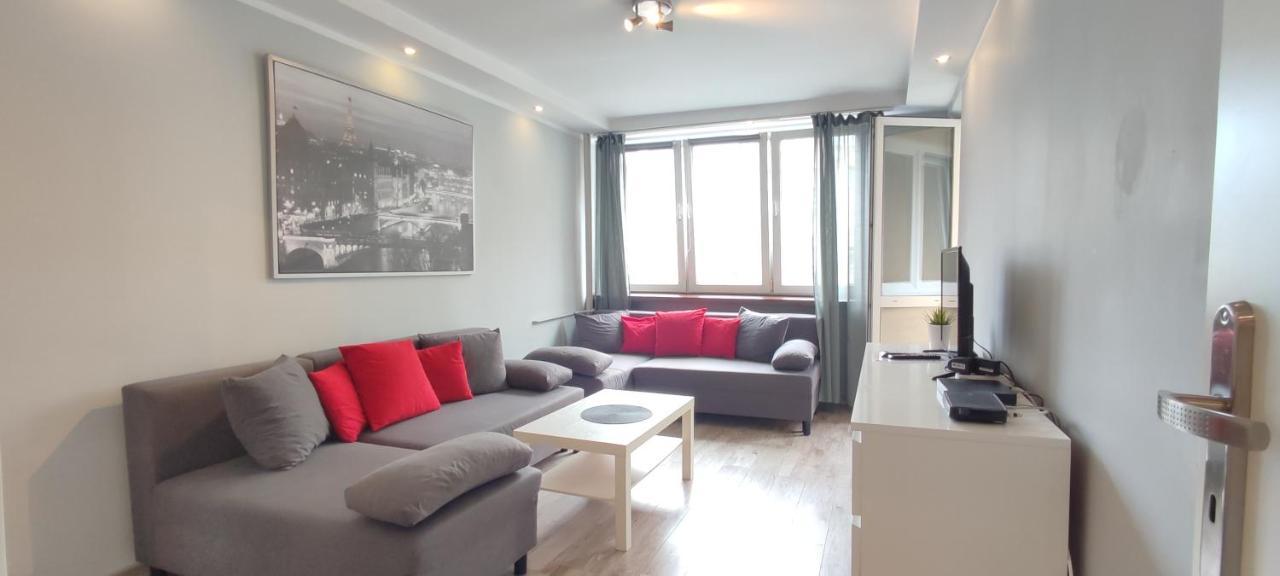 Top Apartamenty Centrum - Metro Rondo Onz Варшава Екстериор снимка