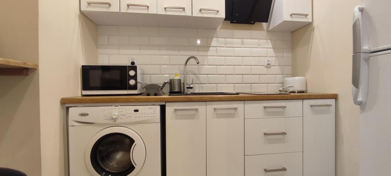 Top Apartamenty Centrum - Metro Rondo Onz Варшава Екстериор снимка