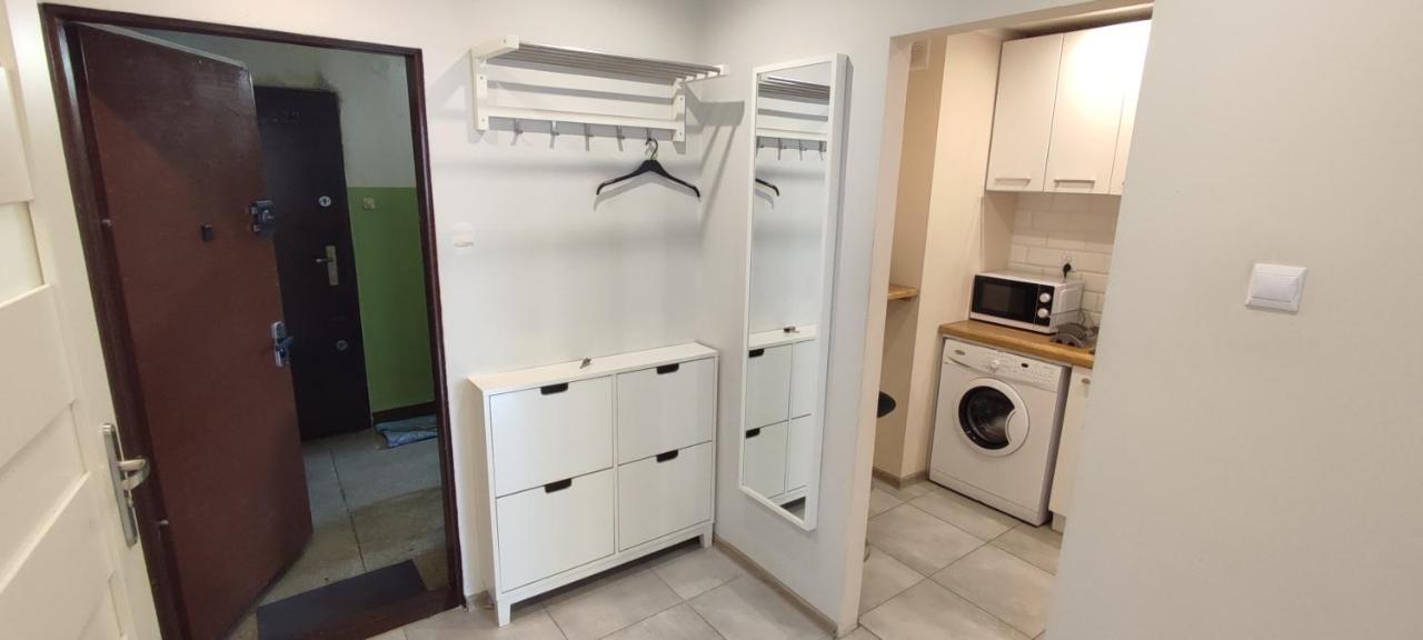 Top Apartamenty Centrum - Metro Rondo Onz Варшава Екстериор снимка