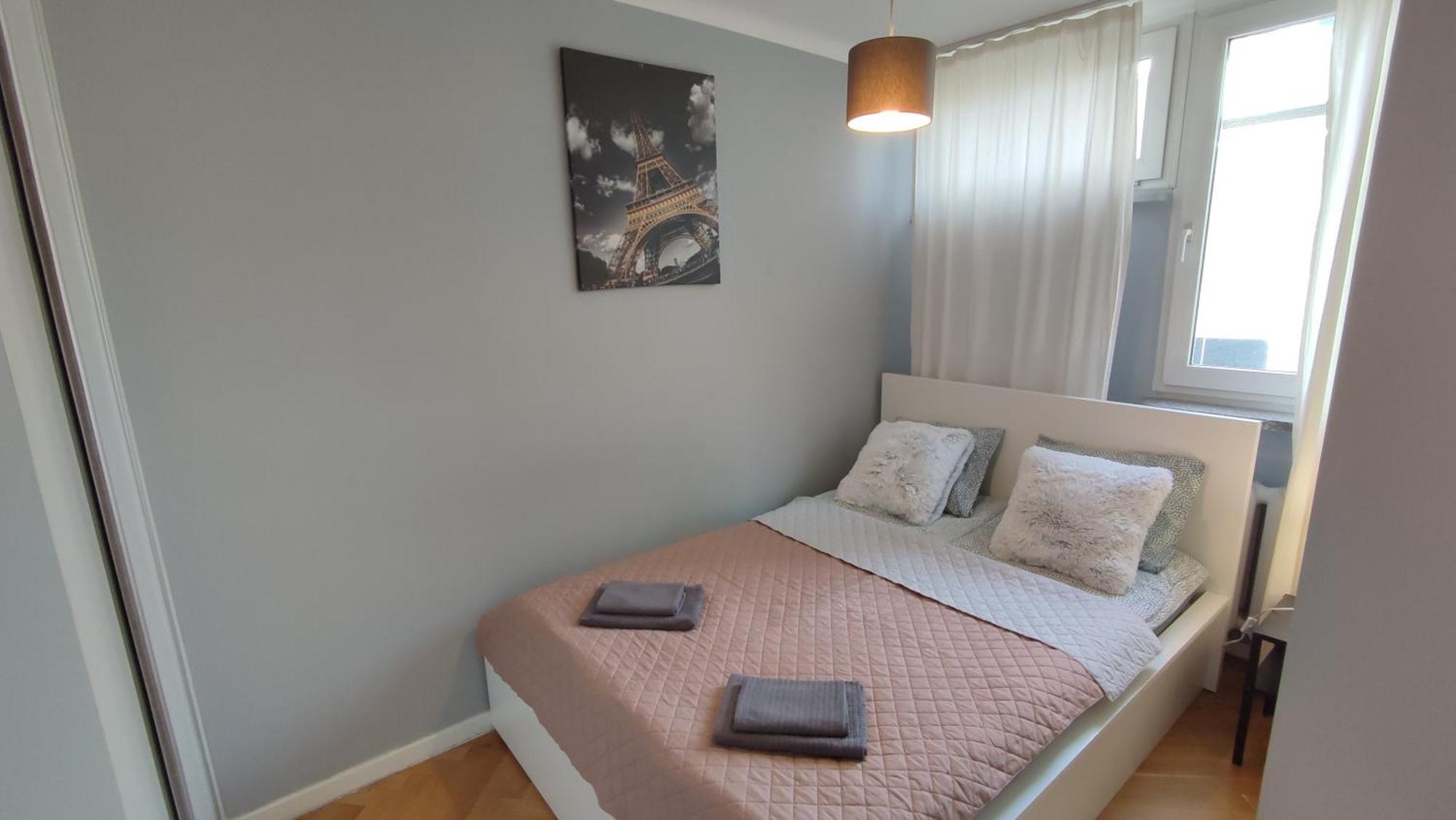 Top Apartamenty Centrum - Metro Rondo Onz Варшава Екстериор снимка
